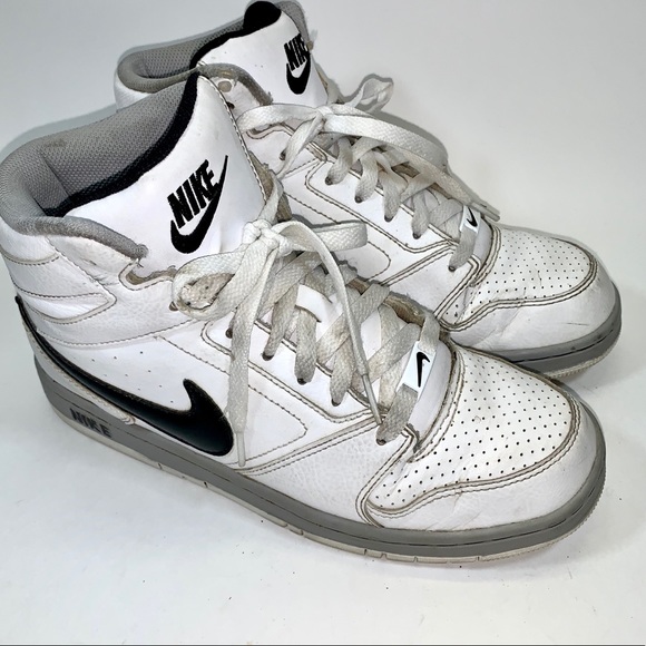 nike prestige iv vs dunks